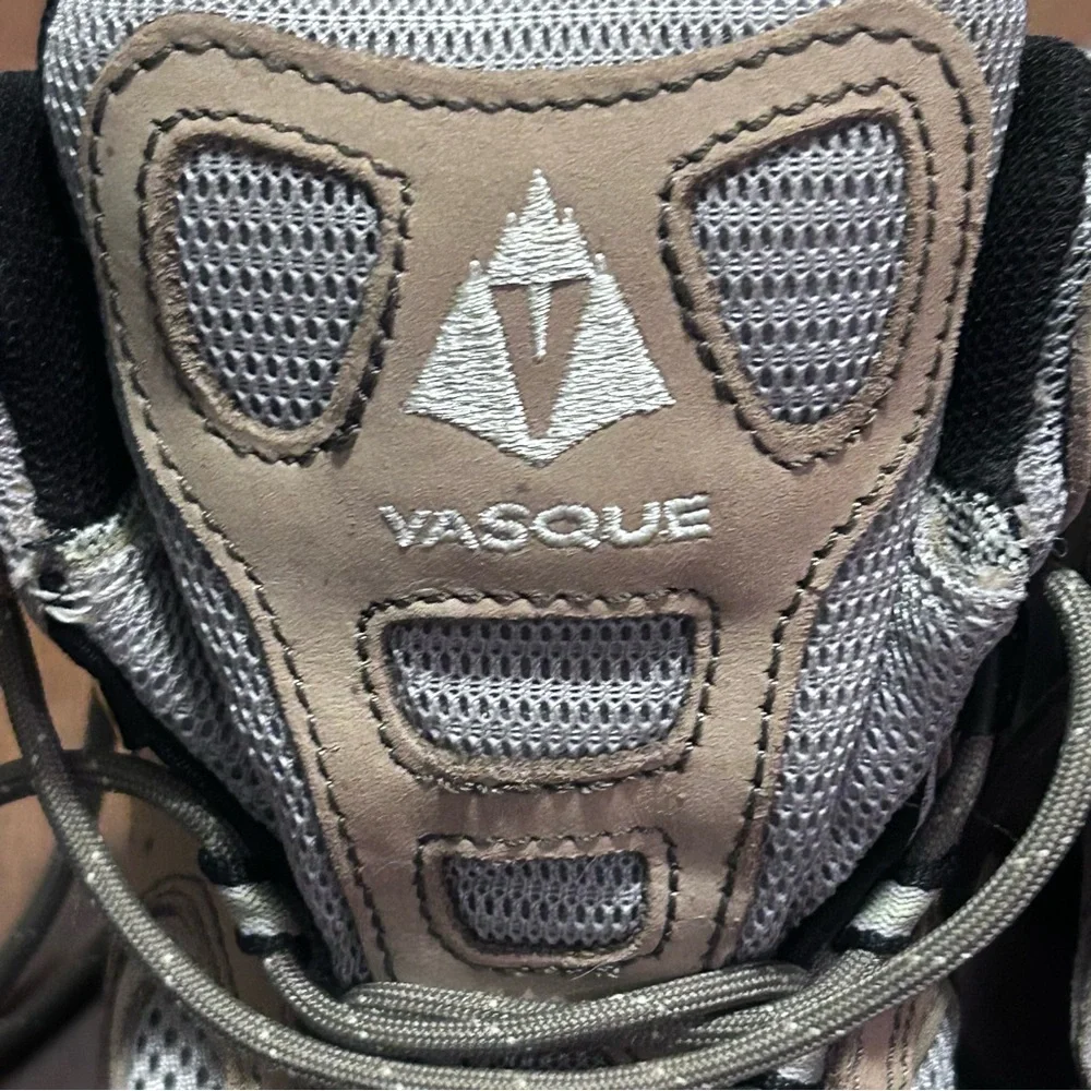 Vasque Breeze GTX Vibram Women Waterproof Hiking Trail Boots Size 8 Tan Gray - Picture 11 of 16